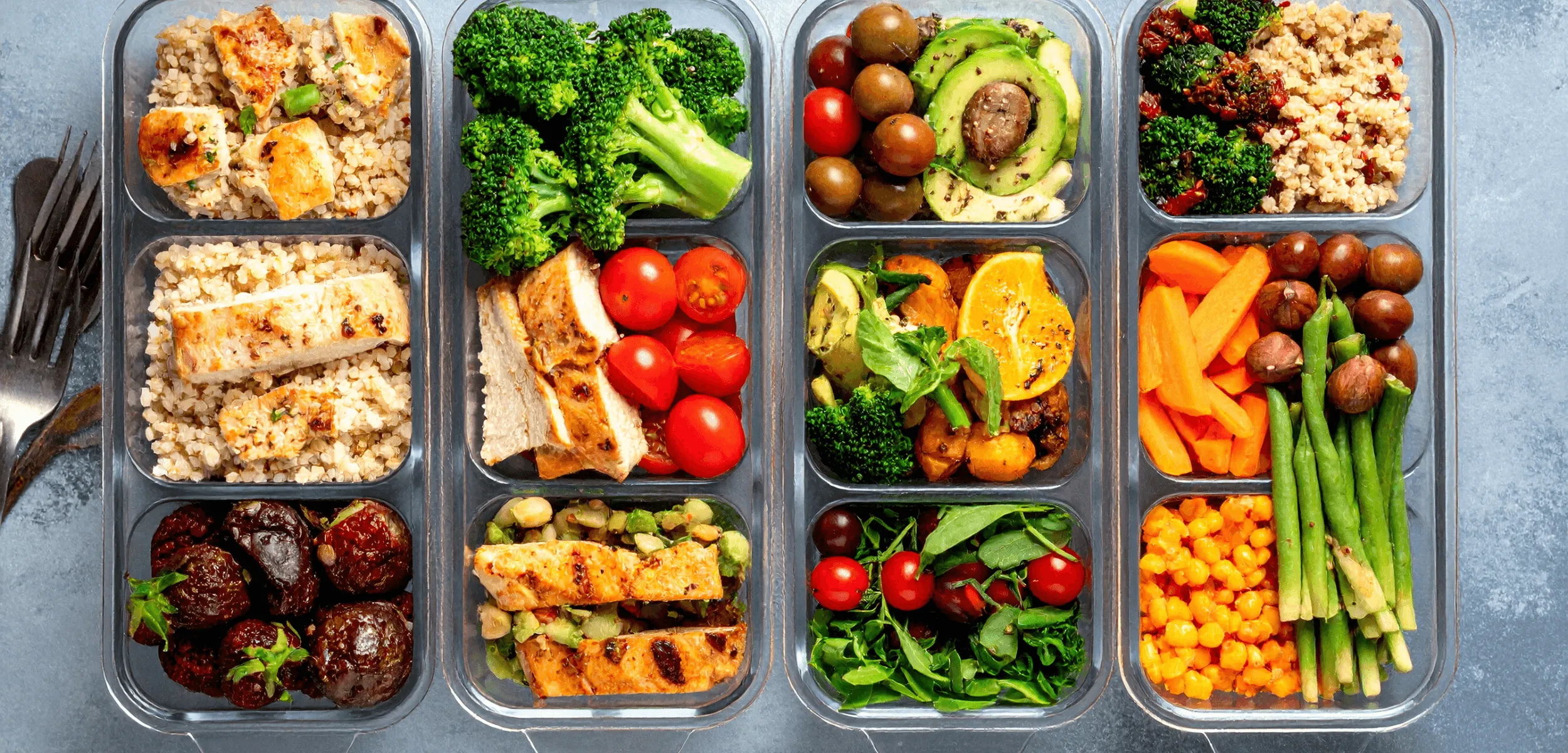 Containers with prepped ingredients for the week